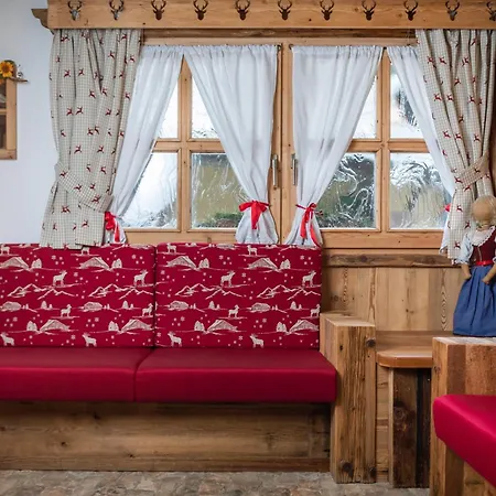 Bed & Breakfast B&B Cesa Marlen Canazei